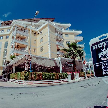 Kompleksi Muja Velipojë Exteriér fotografie